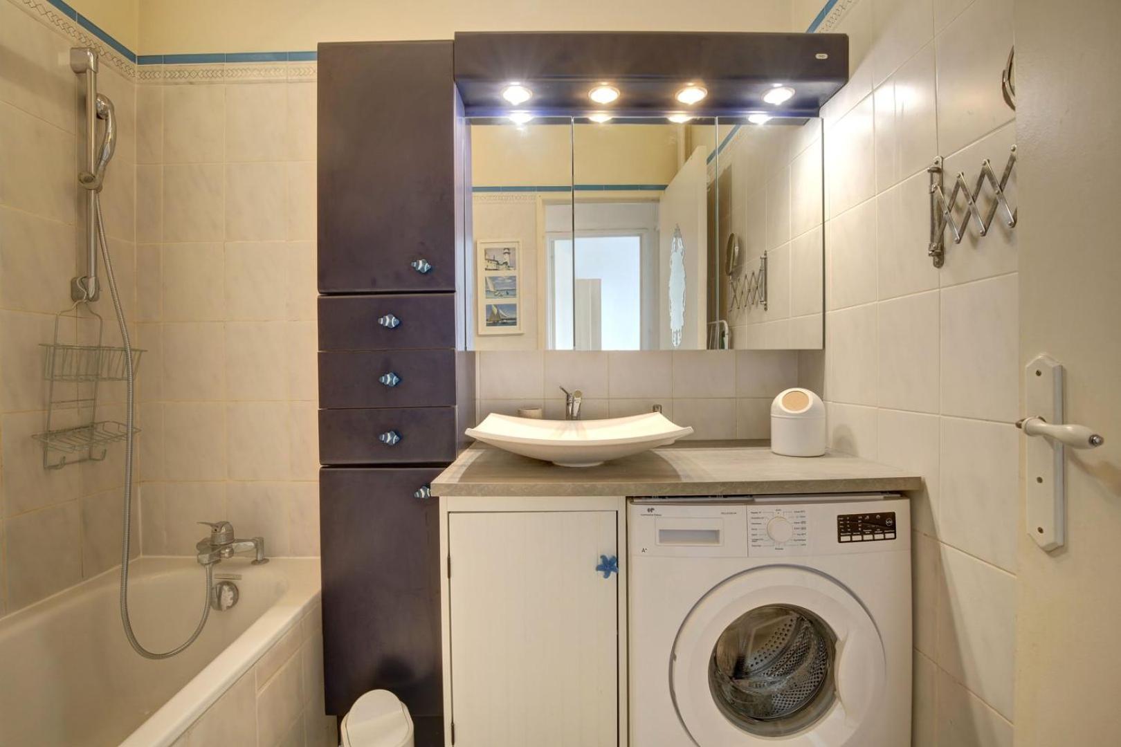 Logement Pour 4 Pers Proche Des Buttes Chaumont Parijs Buitenkant foto